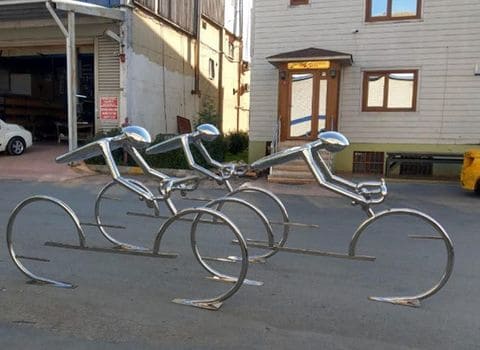 Ataşehir Kamusal alan  bisiklet heykeli